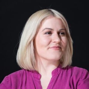 Headshot of Becca Lewis