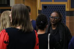 Nandi Comer meets with faculty and students